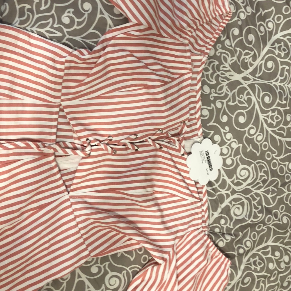 Romper - Picture 3 of 4